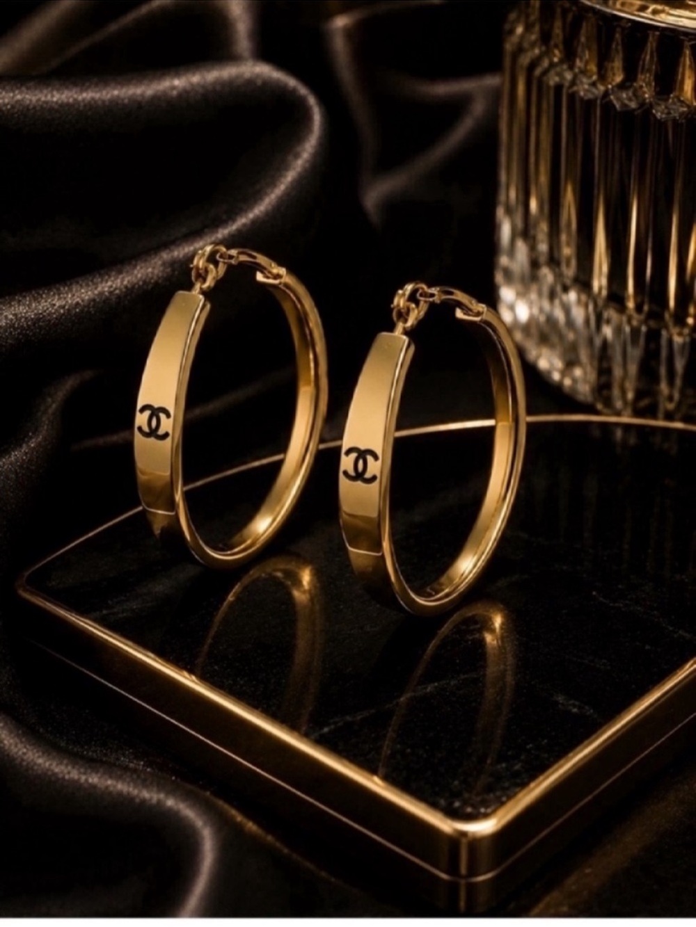 Gold CC Hoop Earrings - Picture 4 of 8